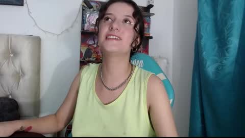 venusHelp me reach 100 like honey online show from February 28, 2025, 4:21 am