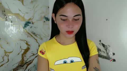 veola_sexy online show from May 11, 2026, 9:23 pm