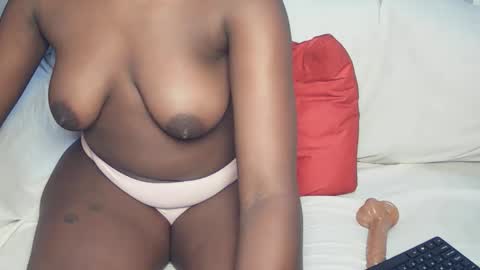 vera_bliss21 online show from May 15, 2026, 10:06 pm