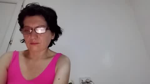 Vera online show from November 22, 2025, 8:19 pm