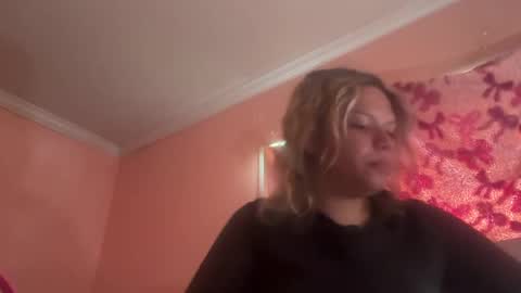 Snapshot of veranikimi chatting on June 16, 2026, 3:58 pm veranikimi online show from June 16, 2026, 3:58 pm