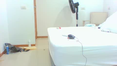 vergagolosa22 online show from September 20, 2025, 2:12 am