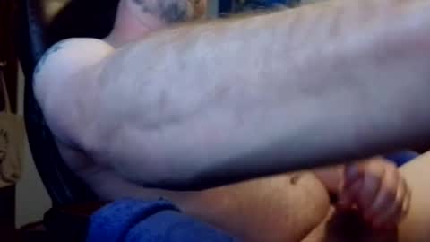 Snapshot of vermontguy76 chatting on December 13, 2024, 4:22 am vermontguy76 online show from December 13, 2024, 4:22 am