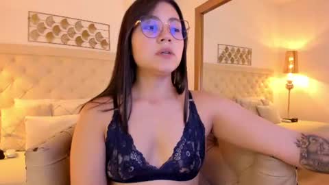 vero domplay online show from July 10, 2026, 3:44 am