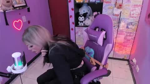 Snapshot of vero_osb chatting on October 1, 2025, 11:22 pm online show from October 1, 2025, 11:22 pm