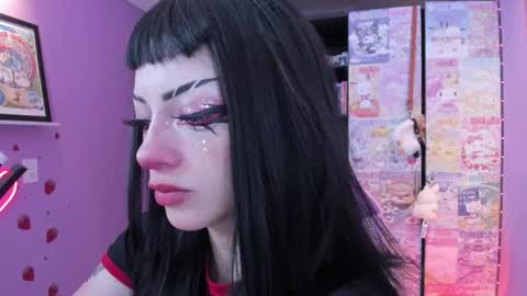 Snapshot of vero_osb chatting on November 28, 2025, 11:40 pm online show from November 28, 2025, 11:40 pm