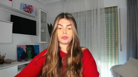 Lolitalolz online show from March 11, 2025, 4:07 pm