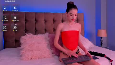 Veronica online show from June 9, 2026, 9:59 pm