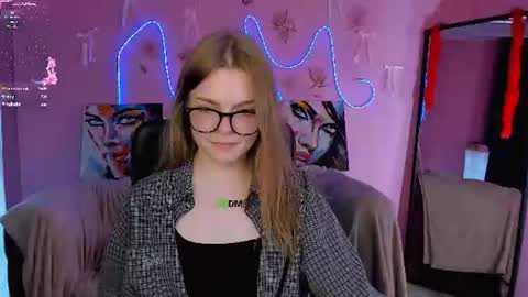 Ronni online show from July 3, 2026, 7:31 pm