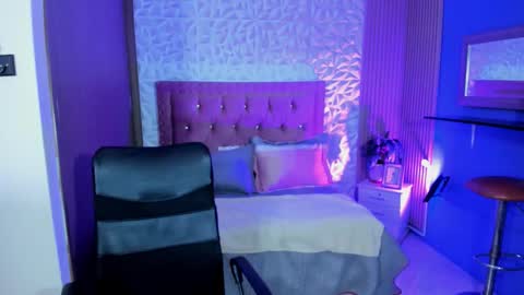 VERONICA online show from October 20, 2025, 6:08 pm