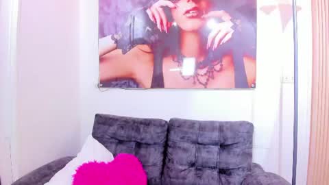 Snapshot of veronica_em1 chatting on July 3, 2026, 1:39 pm VERONICA online show from July 3, 2026, 1:39 pm