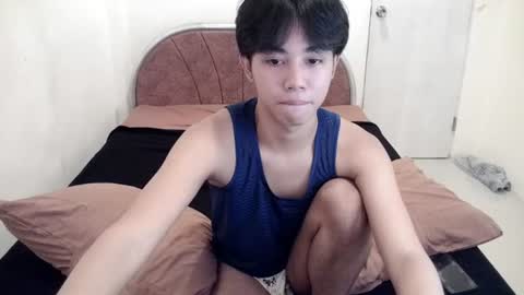 veronica_vaughn02 online show from June 29, 2026, 11:05 pm