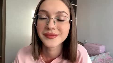 Snapshot of veronikasenk chatting on March 30, 2026, 3:13 pm Sasha online show from March 30, 2026, 3:13 pm