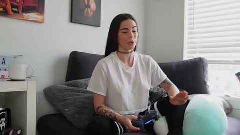 VeronikaVengeance online show from February 7, 2025, 10:30 pm