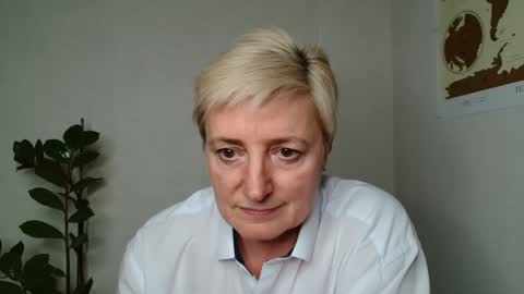 Snapshot of verony_ chatting on March 7, 2025, 5:38 pm verony_ online show from March 7, 2025, 5:38 pm