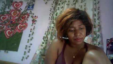 verronique1511 online show from November 6, 2025, 3:51 am