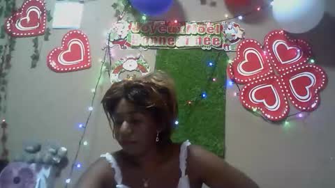 verronique1511 online show from December 14, 2025, 8:20 am