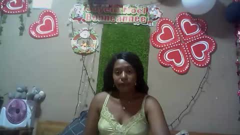 verronique1511 online show from December 18, 2025, 4:57 pm