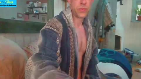 Snapshot of versatilexswede chatting on June 17, 2026, 2:03 am John online show from June 17, 2026, 2:03 am