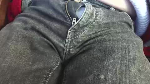 Erik online show from February 9, 2026, 8:35 pm