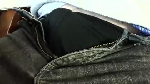 Erik online show from March 21, 2026, 6:07 am