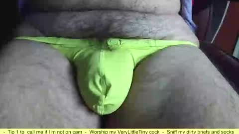 Snapshot of verylittletiny chatting on April 24, 2026, 12:35 am Erik online show from April 24, 2026, 12:35 am