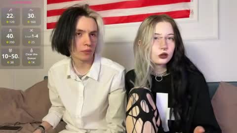 veryraretwins online show from March 31, 2026, 10:32 pm