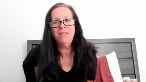 verysassypeachgoddess online show from December 18, 2025, 3:40 pm