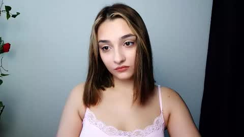 Snapshot of veryveryshygirl chatting on November 24, 2025, 1:44 pm Ana online show from November 24, 2025, 1:44 pm