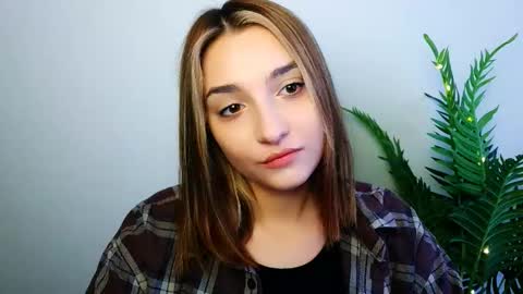 Snapshot of veryveryshygirl chatting on January 8, 2026, 10:17 am Ana online show from January 8, 2026, 10:17 am