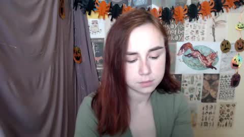 veryveryvery_shy online show from November 3, 2025, 12:39 pm