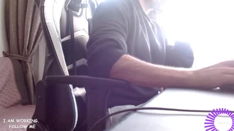 Snapshot of veterancyclist chatting on January 13, 2025, 4:30 pm Veteran Cyclist online show from January 13, 2025, 4:30 pm