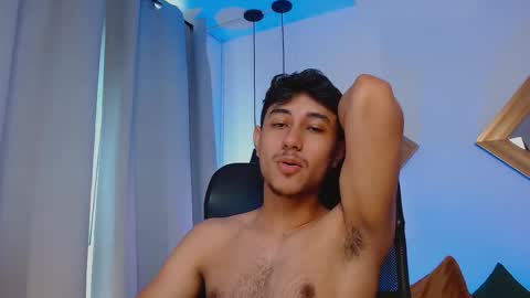 Vezx online show from March 30, 2026, 6:53 pm