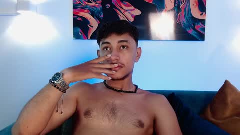 Vezx online show from April 8, 2026, 7:03 pm