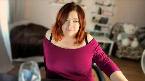 Vi Vixen online show from September 19, 2025, 11:33 am