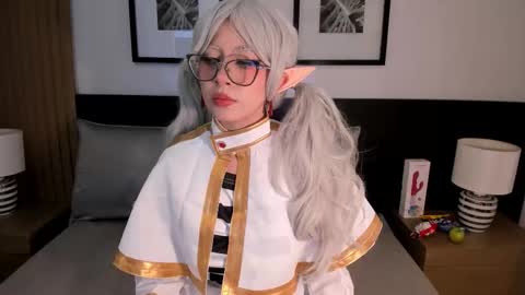 Anaya online show from December 21, 2025, 12:12 pm