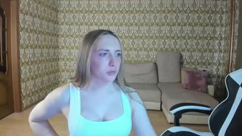 vi_luxxxy online show from May 9, 2026, 2:17 am