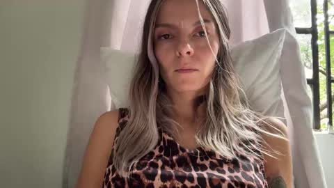 papichulo y mamichula online show from April 29, 2026, 8:48 pm