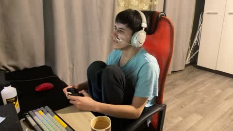 vialeras online show from March 28, 2026, 3:55 pm