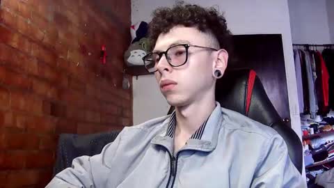 Vicent Brais online show from February 17, 2025, 9:19 pm