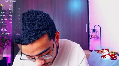 Vic online show from December 23, 2024, 1:40 am