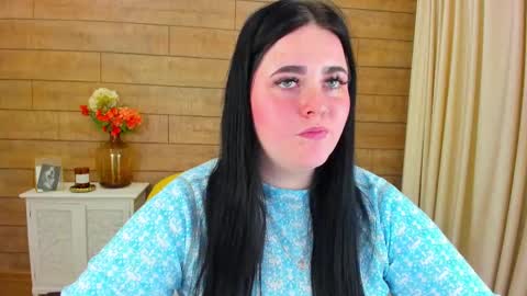 Snapshot of vickibrooks chatting on February 6, 2025, 4:03 pm VickiBrooks online show from February 6, 2025, 4:03 pm