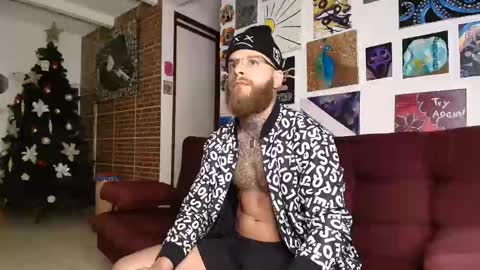 vickingcock7 online show from November 24, 2025, 5:51 am