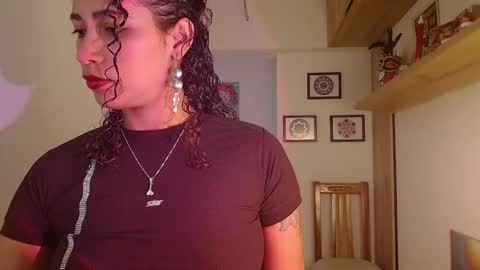 Snapshot of vicky_crazy chatting on February 8, 2025, 4:36 pm Vicky  online show from February 8, 2025, 4:36 pm