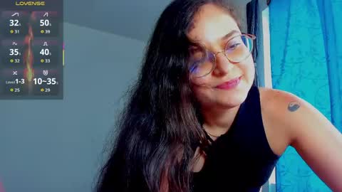 Vicky online show from May 25, 2026, 9:43 pm