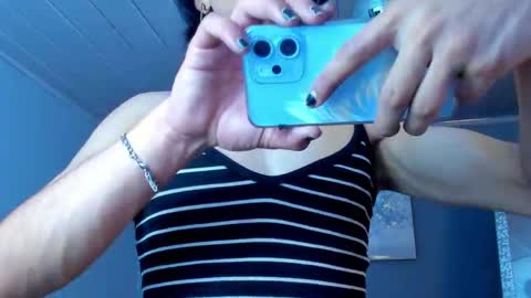 Snapshot of vicky_fant4sy chatting on May 11, 2026, 3:07 pm Vicky online show from May 11, 2026, 3:07 pm