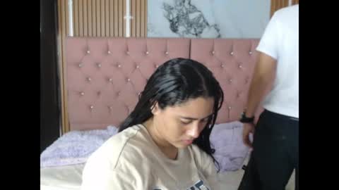 Snapshot of vicky_wel chatting on June 15, 2026, 11:56 am Victoria y Danniela online show from June 15, 2026, 11:56 am