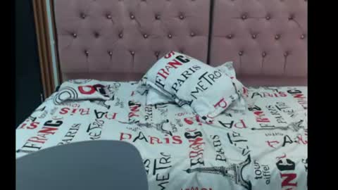 Victoria y Danniela online show from June 21, 2026, 11:24 am