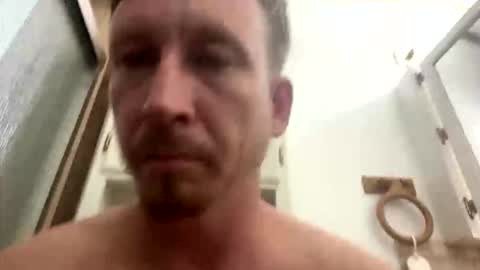 vicrobertson595 online show from October 28, 2025, 6:06 am