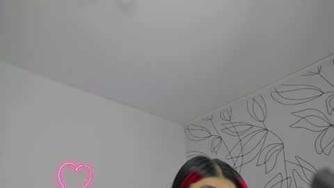 Victoria online show from January 18, 2025, 12:15 pm